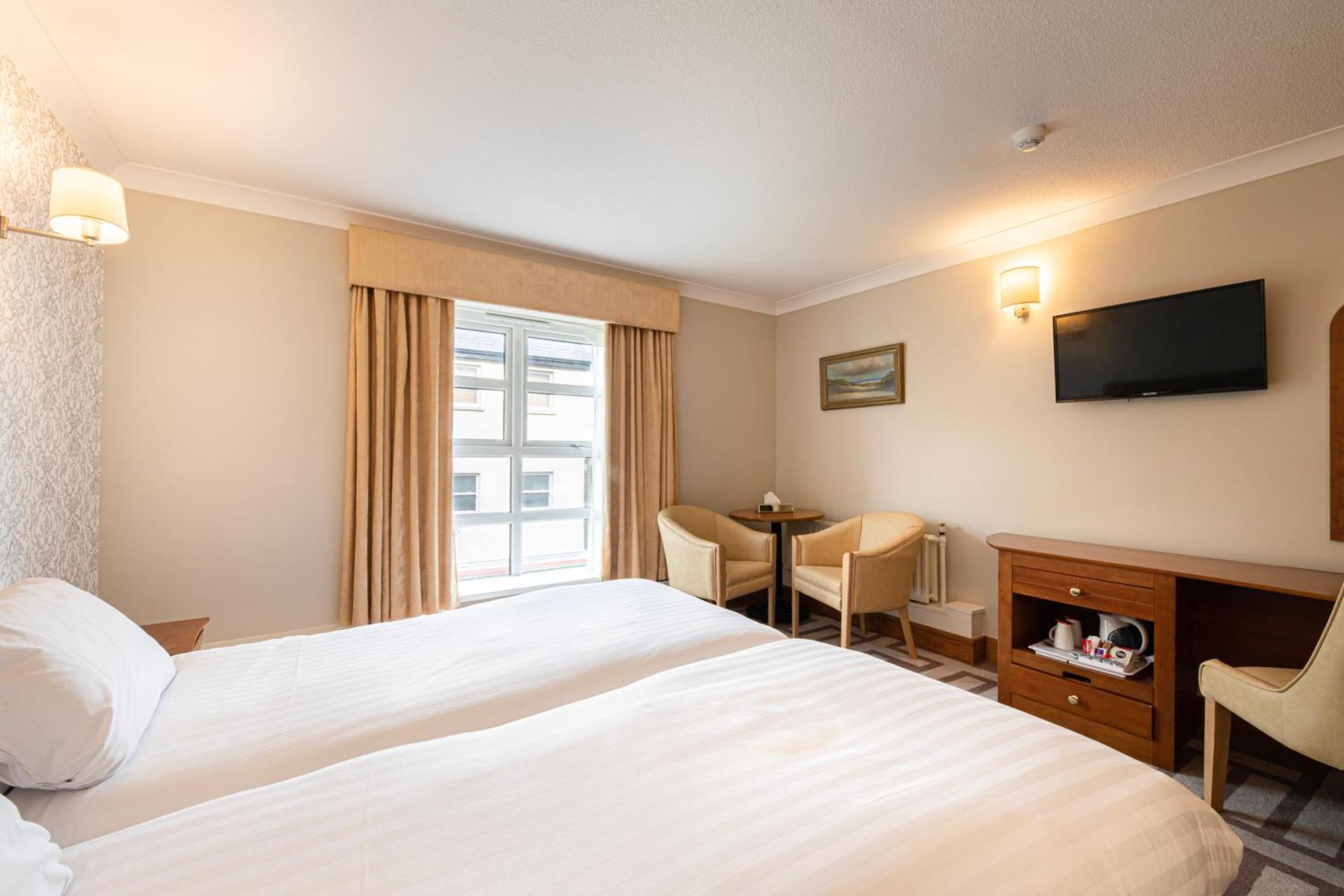 Ballina Manor Hotel Chambre photo